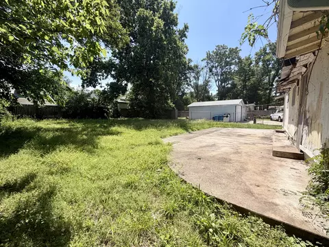 620 S Douglas Ave, Springfield, MO 65806 photo 4