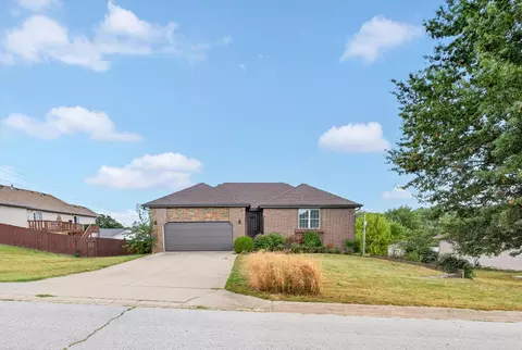 Exterior - 660 Big Bear Ct, Marshfield, MO 65706 photo 6 of 12