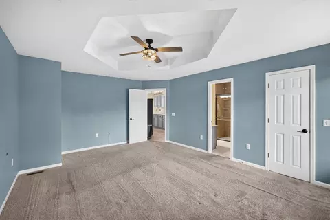 Bedroom - 660 Big Bear Ct, Marshfield, MO 65706 photo 2 of 9