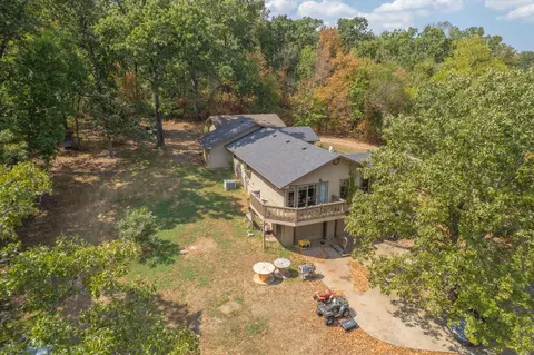 Exterior - 301 Hillcrest Dr, Noel, MO 64854 photo 2 of 5