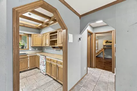 Entry Way - 301 Hillcrest Dr, Noel, MO 64854 photo 1 of 4