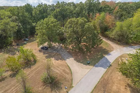 View/Area - 301 Hillcrest Dr, Noel, MO 64854 photo 4 of 7