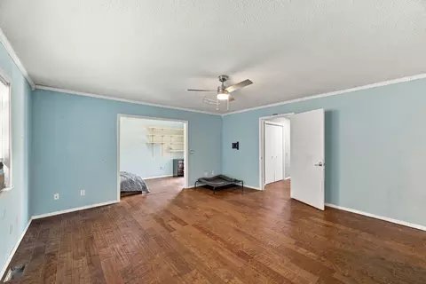 Bedroom - 301 Hillcrest Dr, Noel, MO 64854 photo 4 of 4