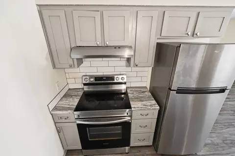 Kitchen - 2970 W Roxbury Street Apt A B St #A & B, Springfield, MO 65807 photo 2 of 12
