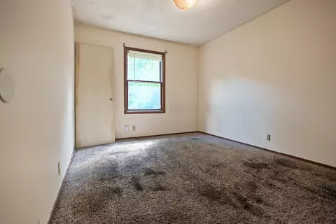 Bedroom - 2970 W Roxbury Street Apt A B St #A & B, Springfield, MO 65807 photo 9 of 16