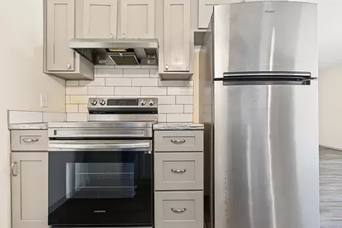 Kitchen - 2970 W Roxbury Street Apt A B St #A & B, Springfield, MO 65807 photo 1 of 12