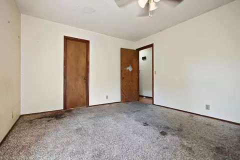 Bedroom - 2970 W Roxbury Street Apt A B St #A & B, Springfield, MO 65807 photo 12 of 16