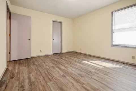 Bedroom - 2970 W Roxbury Street Apt A B St #A & B, Springfield, MO 65807 photo 5 of 16