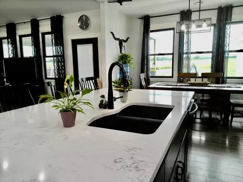 Kitchen - 6139 Highway Dd, Seneca, MO 64865 photo 3 of 5