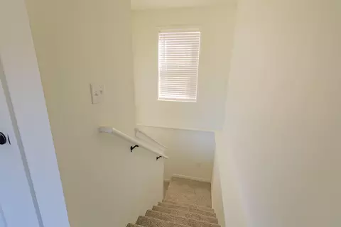 Entry Way - 140 E Sunset Cove Ln, Kirbyville, MO 65679 photo 2 of 2