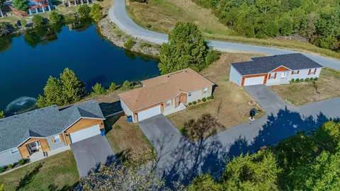 View/Area - 140 E Sunset Cove Ln, Kirbyville, MO 65679 photo 5 of 19