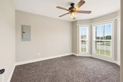 Bedroom - 1821 Texas Ave, Joplin, MO 64804 photo 3 of 9