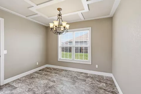 Dining - 1821 Texas Ave, Joplin, MO 64804 photo 1 of 1