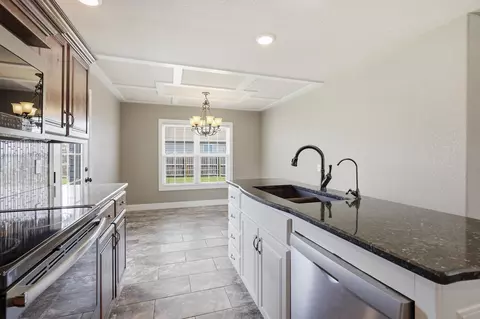 Kitchen - 1821 Texas Ave, Joplin, MO 64804 photo 5 of 6