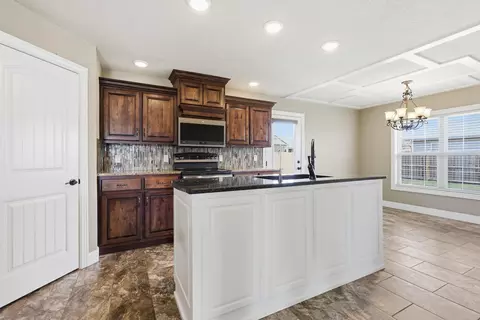 Kitchen - 1821 Texas Ave, Joplin, MO 64804 photo 1 of 6