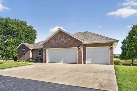 Exterior - 327 Alice Pl, Ozark, MO 65721 photo 3 of 7