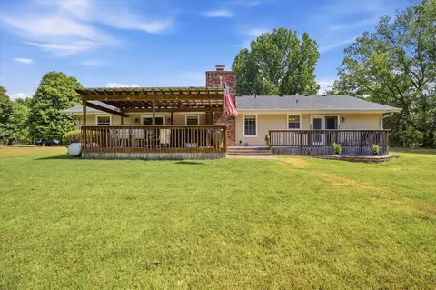 Exterior - 6487 N Marilyn Ave, Springfield, MO 65803 photo 8 of 12