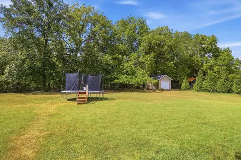 Exterior - 6487 N Marilyn Ave, Springfield, MO 65803 photo 6 of 12