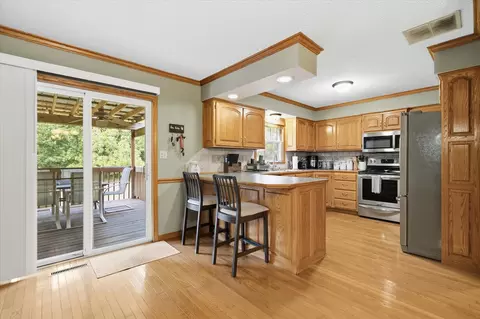Kitchen - 6487 N Marilyn Ave, Springfield, MO 65803 photo 1 of 2