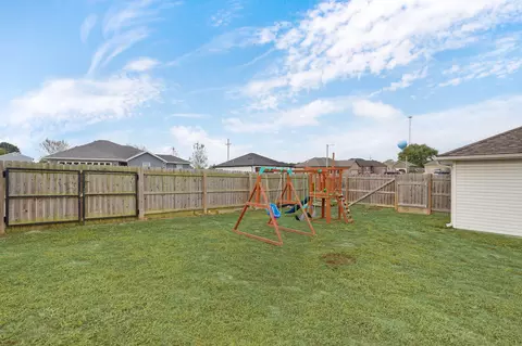 Exterior - 513 Mark St, Billings, MO 65610 photo 5 of 9