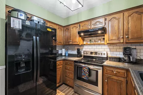 Kitchen - 352 Cedar Park Rd, Branson, MO 65616 photo 1 of 3