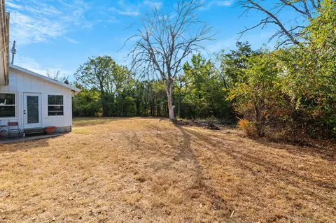 Exterior - 352 Cedar Park Rd, Branson, MO 65616 photo 8 of 14