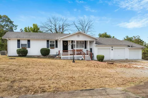 Exterior - 352 Cedar Park Rd, Branson, MO 65616 photo 13 of 14