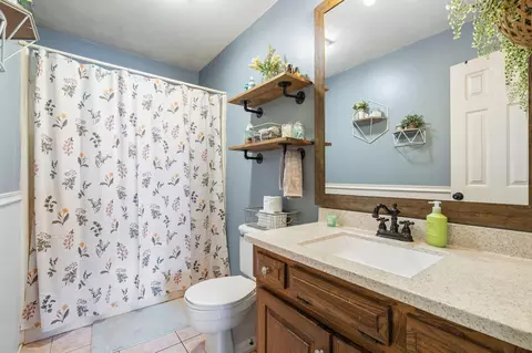 Bath - 352 Cedar Park Rd, Branson, MO 65616 photo 2 of 2