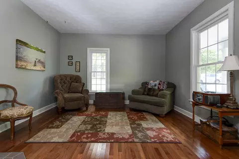 Living - 3060 W Ellison Dr, Springfield, MO 65810 photo 4 of 4