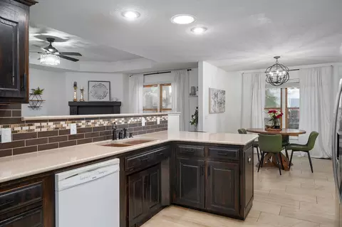 Kitchen - 4571 S Park Ave, Springfield, MO 65810 photo 4 of 4