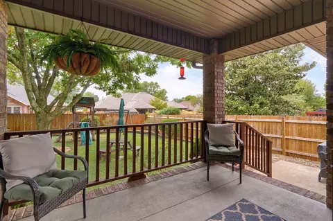 Exterior - 4571 S Park Ave, Springfield, MO 65810 photo 4 of 10