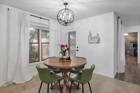 Dining - 4571 S Park Ave, Springfield, MO 65810 photo 2 of 2