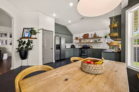 Kitchen - 221 Pheasant, Willard, MO 65781 photo 3 of 6