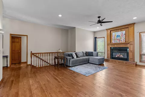 Living - 4757 S Holland Ave, Springfield, MO 65810 photo 4 of 13