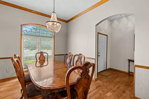 Dining - 4757 S Holland Ave, Springfield, MO 65810 photo 1 of 3