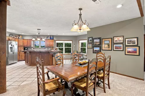 Dining - 480 Hunter Rdg, Clever, MO 65631 photo 2 of 4
