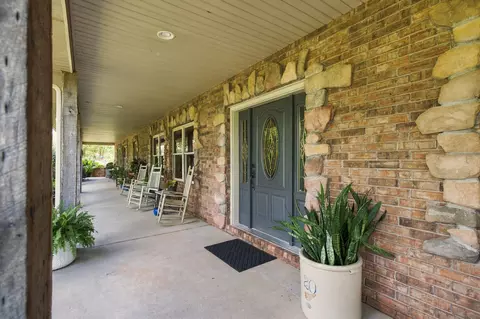 Exterior - 480 Hunter Rdg, Clever, MO 65631 photo 14 of 30