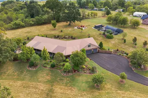 View/Area - 480 Hunter Rdg, Clever, MO 65631 photo 3 of 7