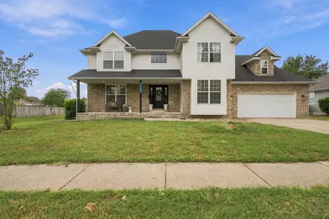 Exterior - 350 E Halsey St, Republic, MO 65738 photo 3 of 11