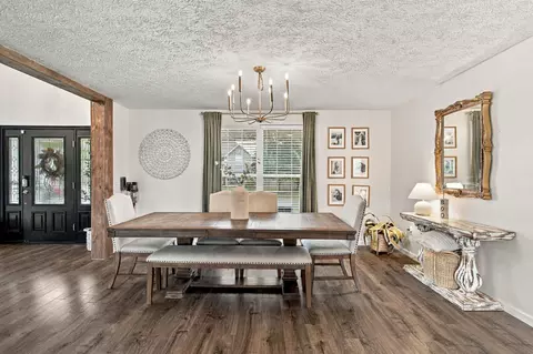 Dining - 350 E Halsey St, Republic, MO 65738 photo 1 of 1
