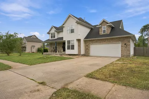 Exterior - 350 E Halsey St, Republic, MO 65738 photo 4 of 11