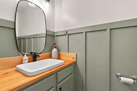 Bath - 350 E Halsey St, Republic, MO 65738 photo 1 of 6