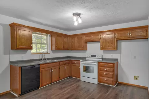 Kitchen - 2015 N Benton Ave, Springfield, MO 65803 photo 1 of 1