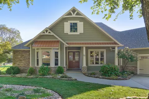 Exterior - 3436 S Horseshoe Ave, Springfield, MO 65804 photo 5 of 22