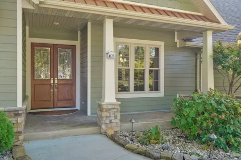 Exterior - 3436 S Horseshoe Ave, Springfield, MO 65804 photo 7 of 22