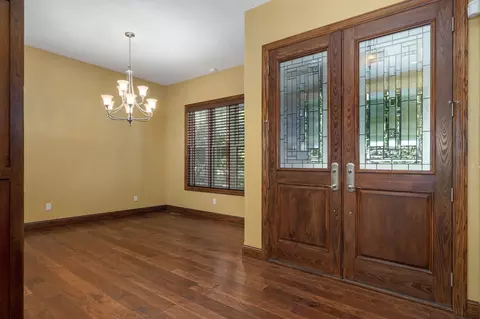 Entry Way - 3436 S Horseshoe Ave, Springfield, MO 65804 photo 1 of 1
