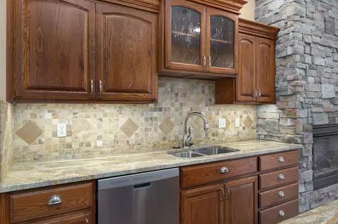 Kitchen - 3436 S Horseshoe Ave, Springfield, MO 65804 photo 4 of 5