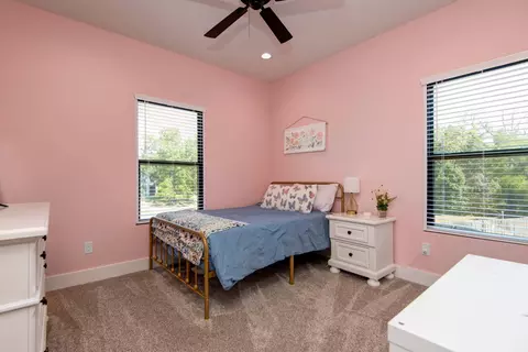 Bedroom - 1367 S Casa Grande Ave, Springfield, MO 65802 photo 3 of 5