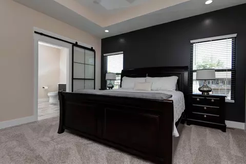 Bedroom - 1367 S Casa Grande Ave, Springfield, MO 65802 photo 1 of 5