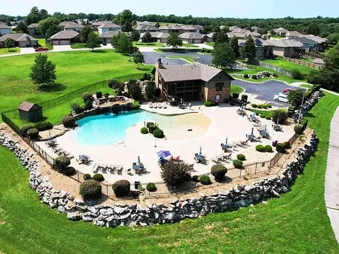 Exterior - 1367 S Casa Grande Ave, Springfield, MO 65802 photo 11 of 11